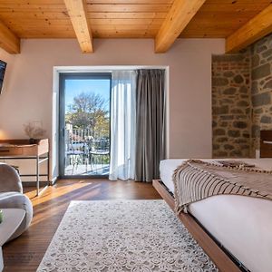 Deluxe Kamer met een King Size Bed met de Toegang voor Gehandicapten